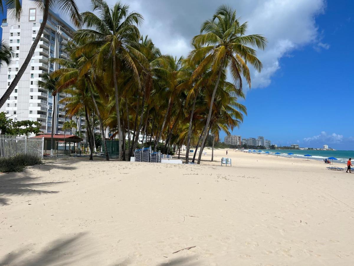 Hobie Oceanfront Apartment At Isla Verde San Juan Esterno foto