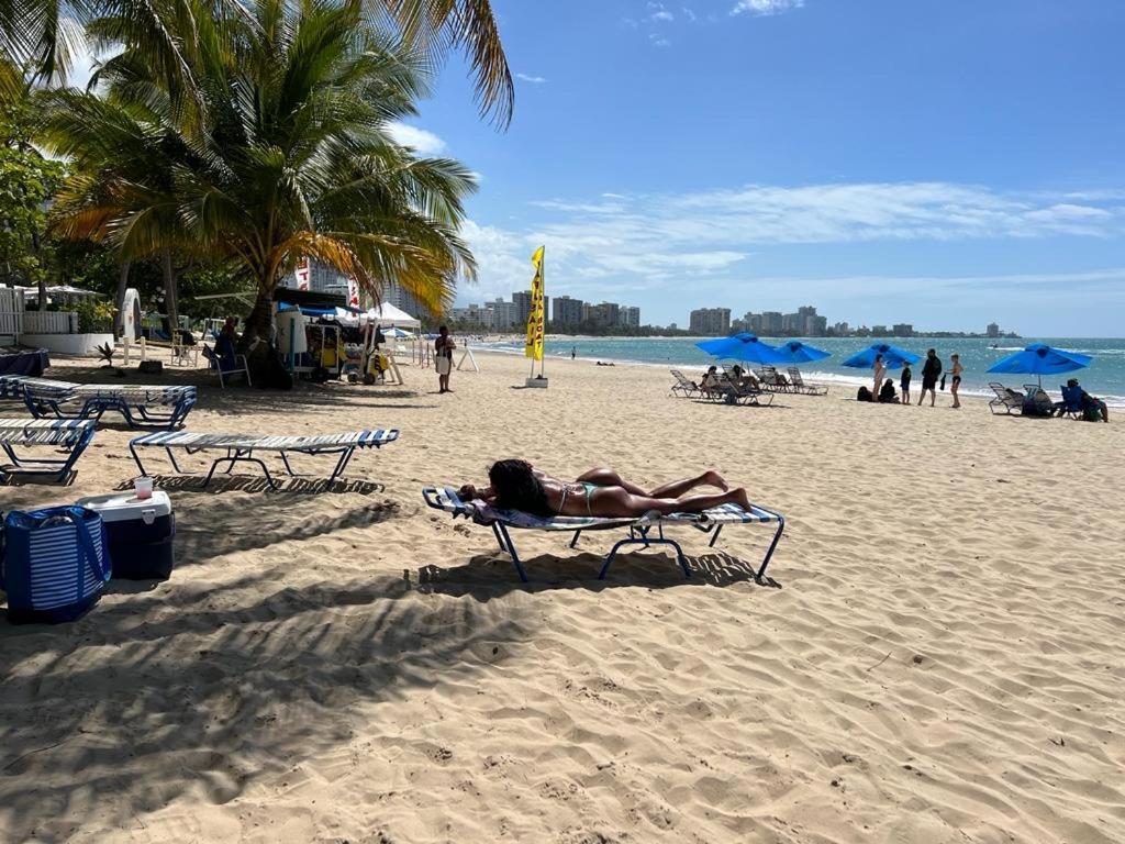Hobie Oceanfront Apartment At Isla Verde San Juan Esterno foto