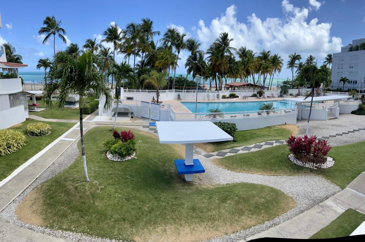 Hobie Oceanfront Apartment At Isla Verde San Juan Esterno foto